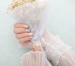 KL00026 Playful cat with elegant gold leaf - Image 3